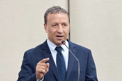 1741790783_Edson_plenario.jpg